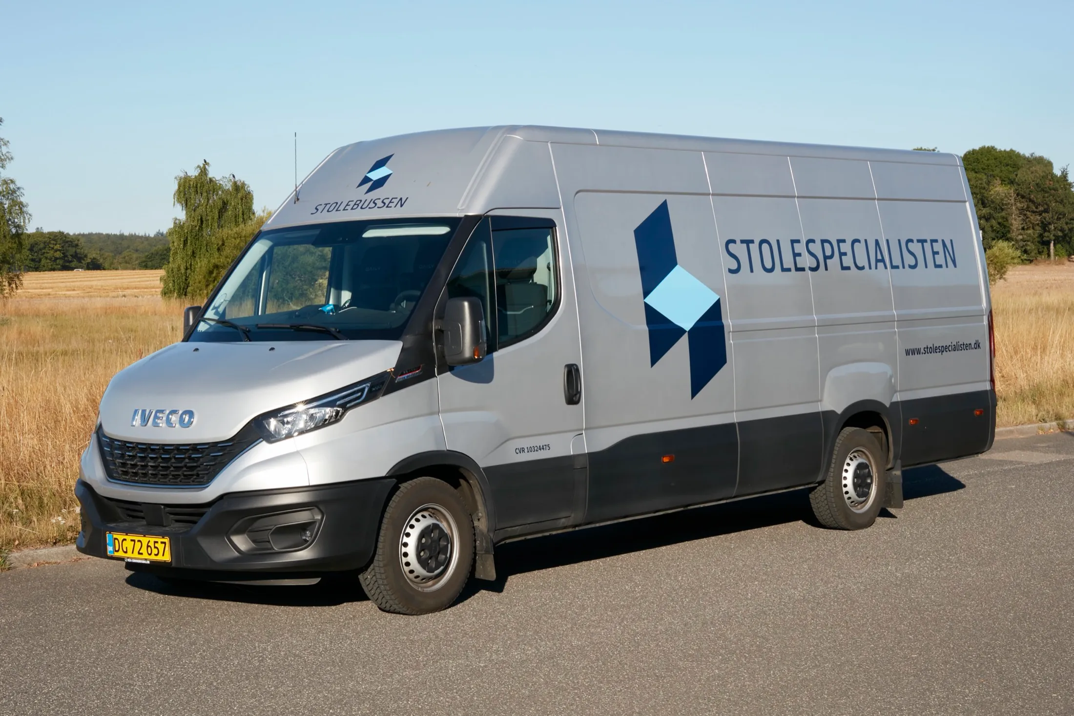 Stolebussen, Stolespecialistens rullende showroom